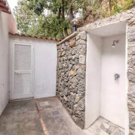 Holiday home Forio Casa Villa, La Grille Du Coq 4 Il Prezzo Della E Riferito All'intero Con Il Limite Delle Persone Previste N 6