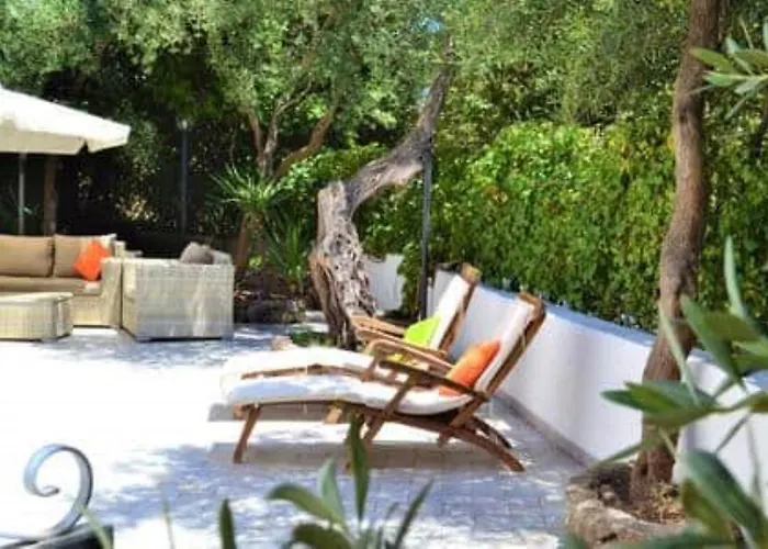 Holiday home Ischia-forio-punta Caruso-la Grille Du Coq-villa 4 Il Prezzo Della E Riferito All'intero Con Il Limite Delle Persone Previste N 6