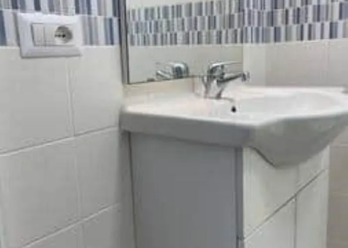 Ischia-forio-punta Caruso-la Grille Du Coq-villa 4 Il Prezzo Della E Riferito All'intero Con Il Limite Delle Persone Previste N 6 *