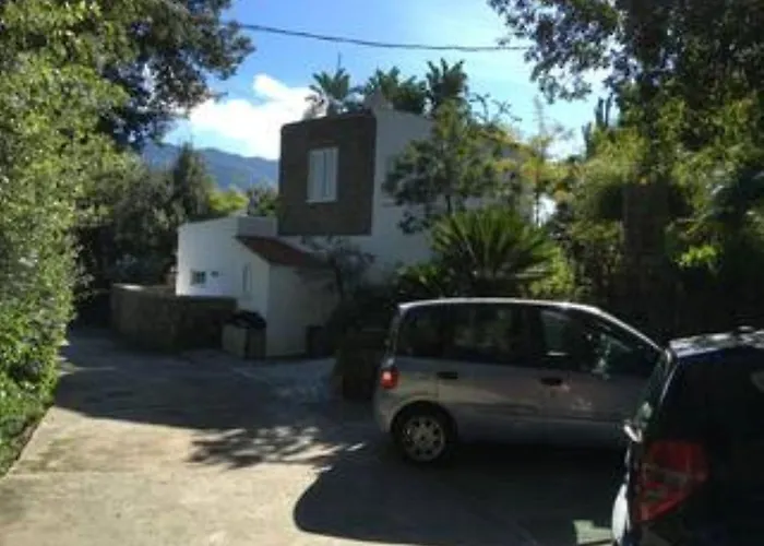 Ischia-forio-punta Caruso-la Grille Du Coq-villa 4 Il Prezzo Della E Riferito All'intero Con Il Limite Delle Persone Previste N 6 Holiday home